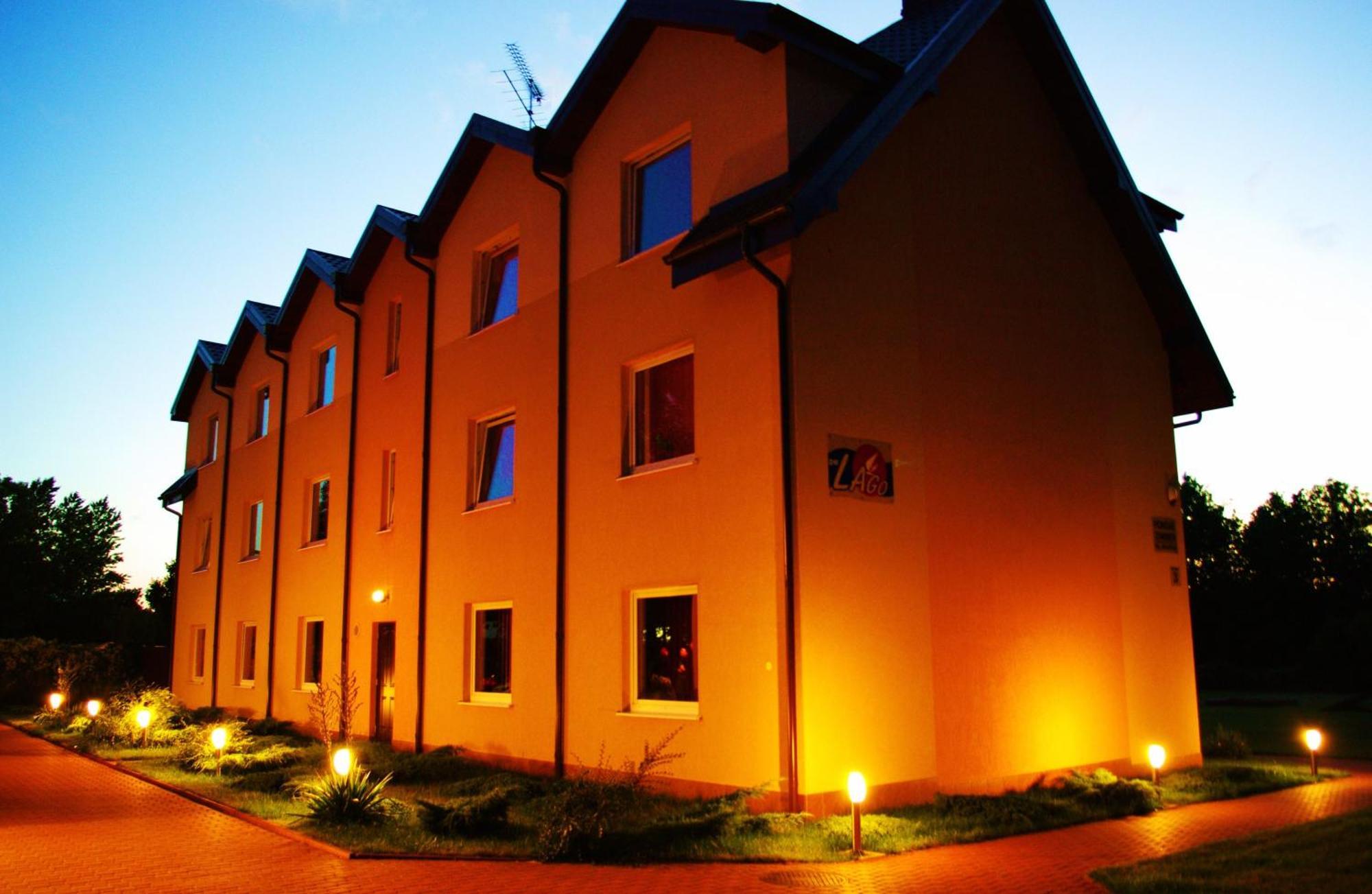 Lago Apartamenty I Pokoje Łeba Exterior foto